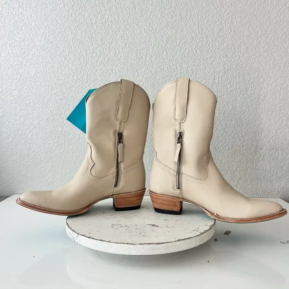 Lane PLAIN JANE Midi Boots Womens Cowboy Booties 10 Western Tan Cowgirl Short