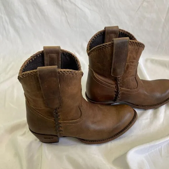 Lane PLAIN JANE PJ Brown Cowboy Boots Booties Size 6 Short Leather Western Ankle