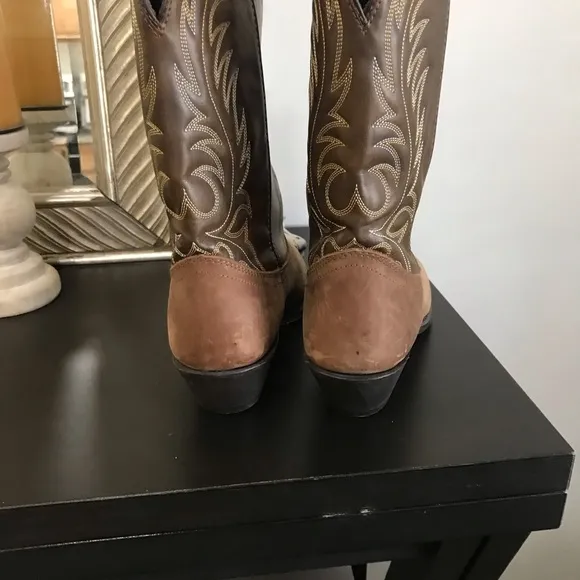 LAREDO BOOTS WOMENS SIZE 9 BROWN LEATHER WESTERN