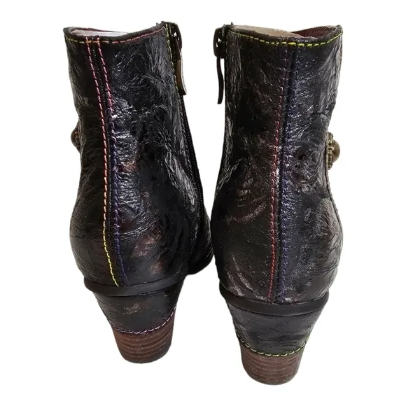 L'Artiste Waterlily by Spring Step Black Iridescent Leather Boots Sz 36, 5.5-6
