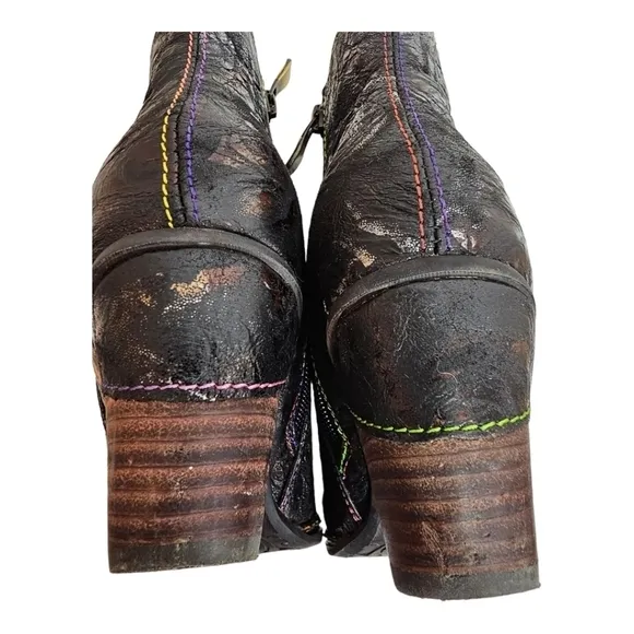 L'Artiste Waterlily by Spring Step Black Iridescent Leather Boots Sz 36, 5.5-6