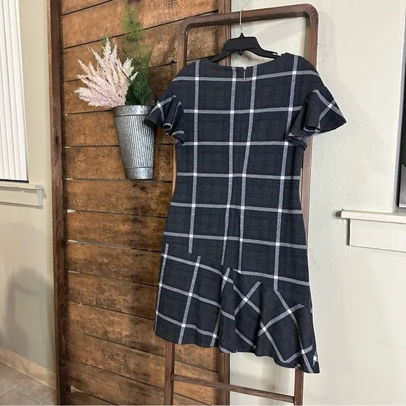 Lauren Ralph Lauren Fit and Flare Dress Gray Plaid Size 12 Dark Academia