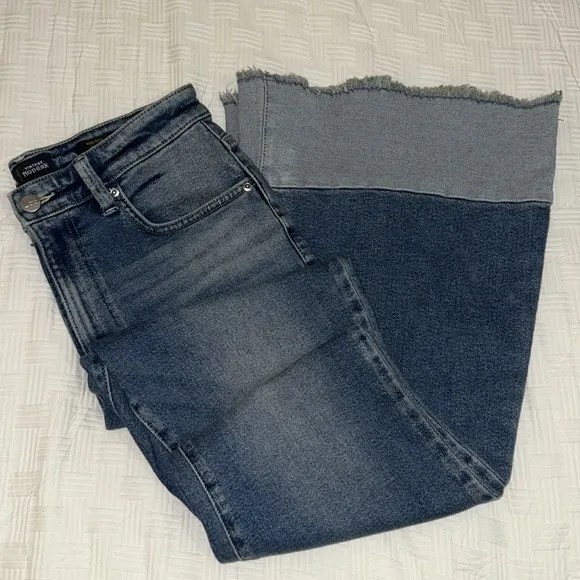 LEE vintage modern high-rise flare jeans 👖 👢NWOT