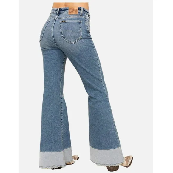 LEE vintage modern high-rise flare jeans 👖 👢NWOT