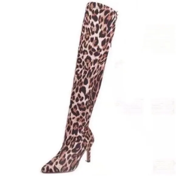 Leopard print Long Boots size 6