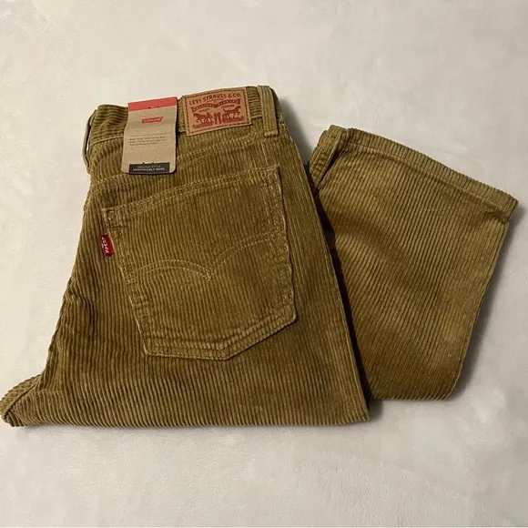 Levi’s Boot-Cut Corduroy Pants