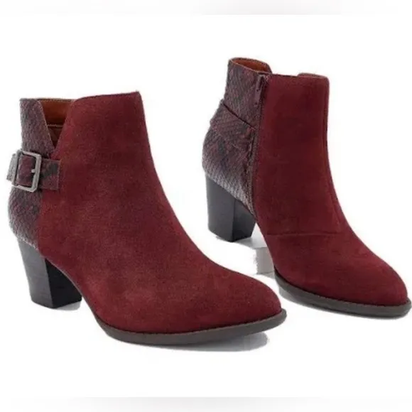 LIKE NEW Vionic Naomi Women's Suede Snake-Print Water-Resistant Boots Wine
