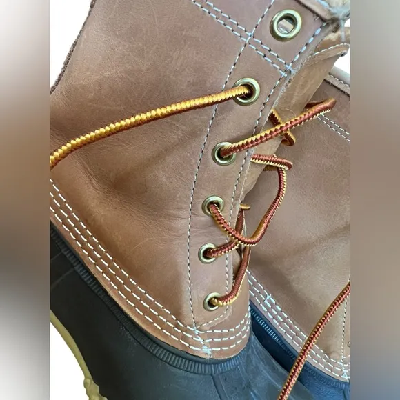 LL BEAN GORE-TEX BEAN BOOTS. Size Women’s 7 (DM)‎ men’s size 5