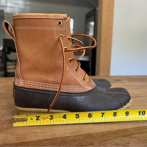 LL BEAN GORE-TEX BEAN BOOTS. Size Women’s 7 (DM)‎ men’s size 5