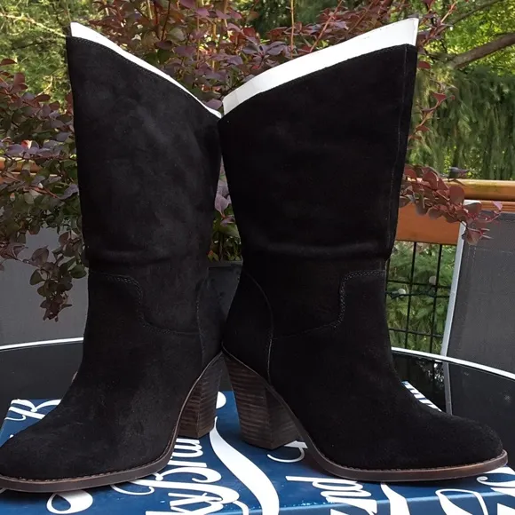 Lucky Brand Emberleigh Black Oiled Slouch Suede Mid Shaft Boots Size 9.M NIB