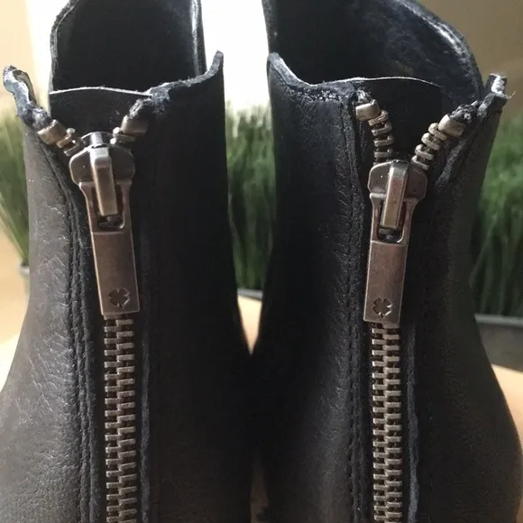 Lucky Brand Orsann healed leather boots