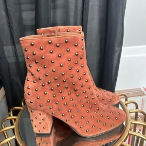 Lucky Brand Wesson2 Studded Embellished Boots