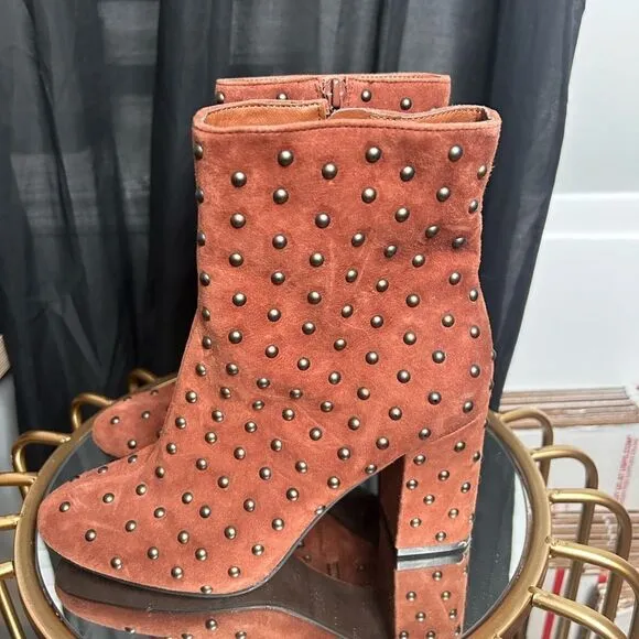 Lucky Brand Wesson2 Studded Embellished Boots