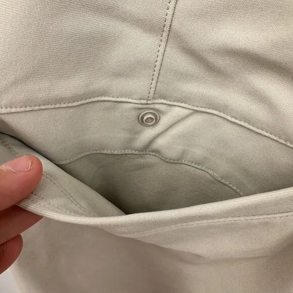 Lululemon Commission Short Relaxed *Warpstreme 11&quot; // 28