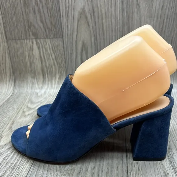 M Gemi Notari Blue Suede Heels