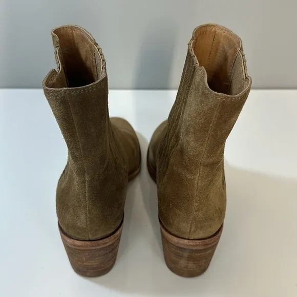 Madewell Desi High Shaft Chelsea Boot Size 7