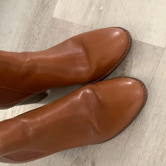 MADEWELL Regan boot pull on Boots Size 8.5 Saddle BROWN Booties Short Heeled