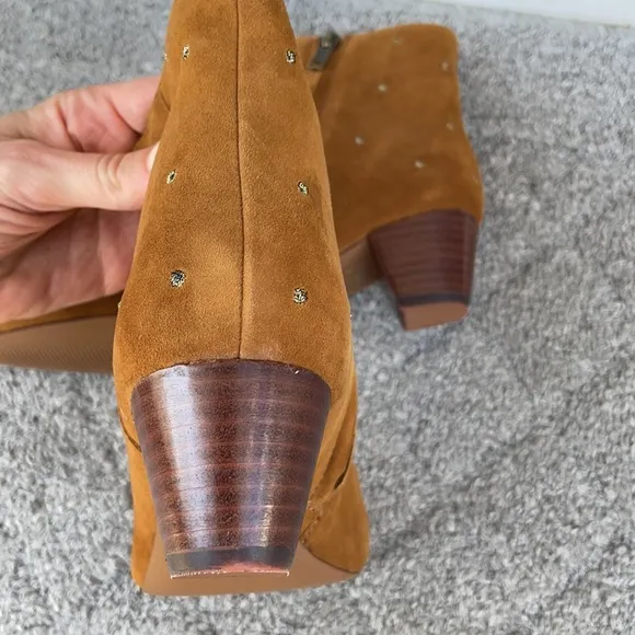 Madewell The Bea Boots in Embroidered Camel Brown Suede size 6