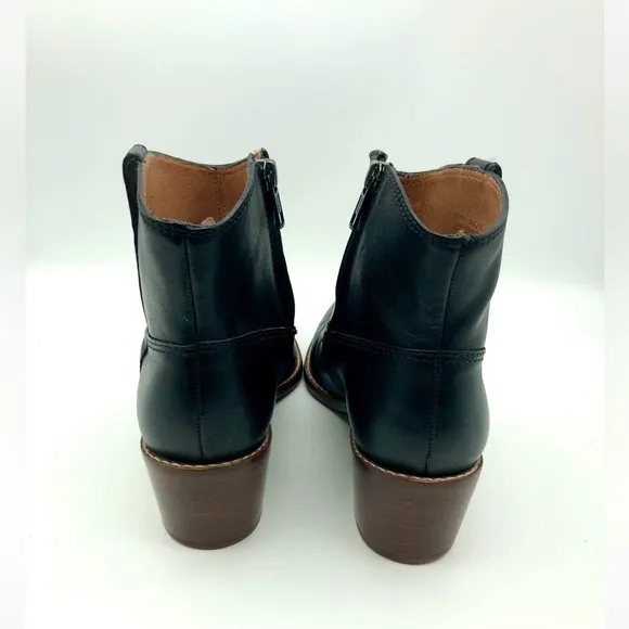 Madewell The Hailie Boot Leather In Black