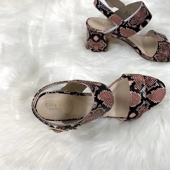💥MAKE ME AN OFFER💥 NWB Cole Haan Avani Pink Snake Print Block Heels
