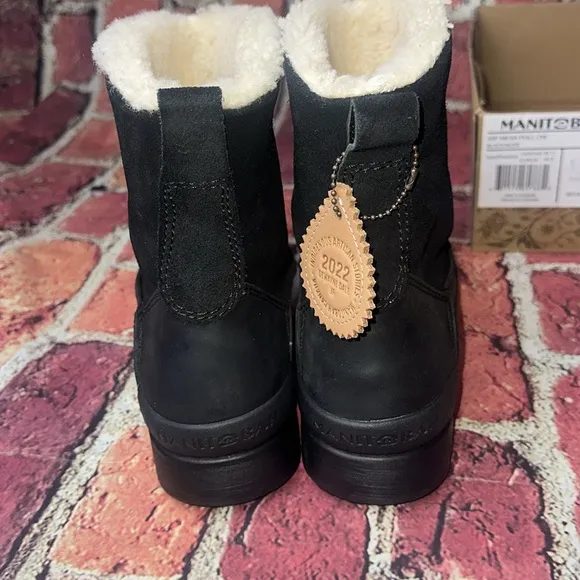 Manitobah Black Winter Boots