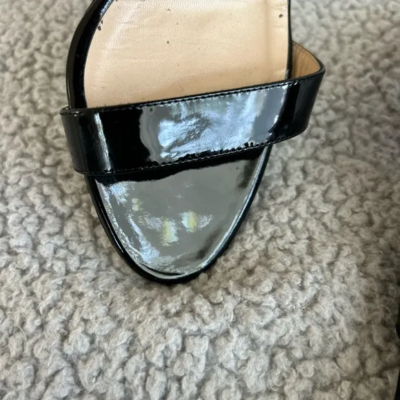 Manolo Blahnik Black Patent Leather Women's Heels