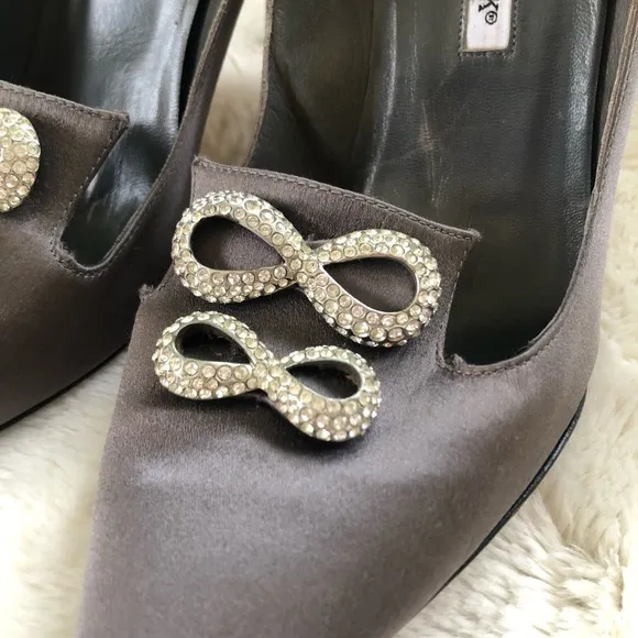 Manolo Blahnik - Sexy Silver Shoes