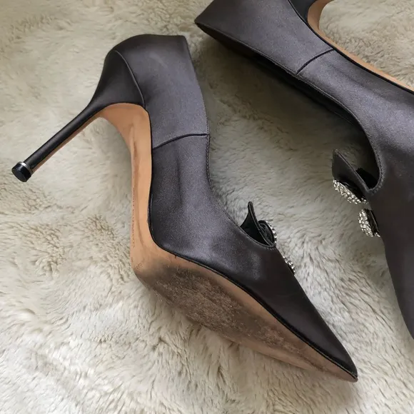 Manolo Blahnik - Sexy Silver Shoes