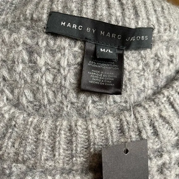MARC BY MARC JACOBS Sweater In Grey Medium/Large