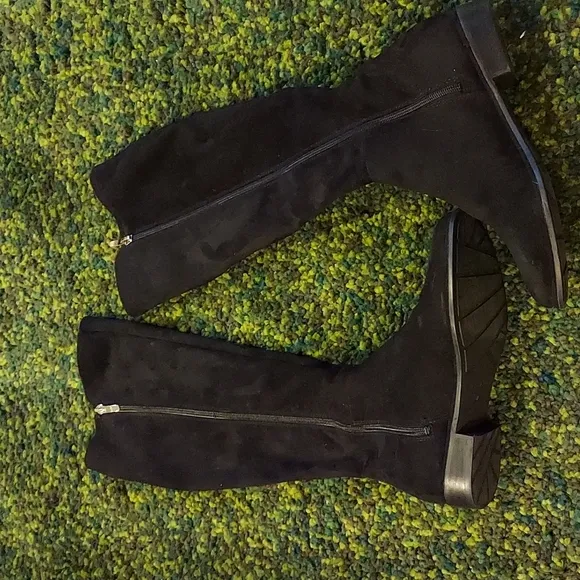 Marc Fisher Knee High Suede Boots Black 6M