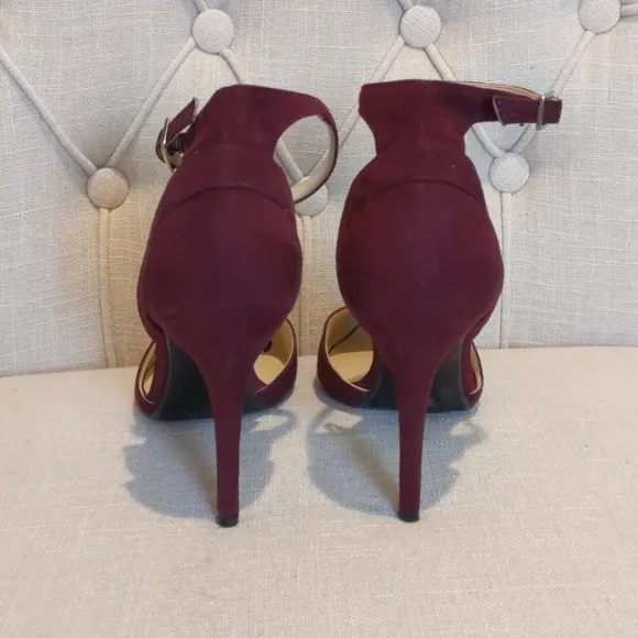 Marc Fisher Telly Pumps