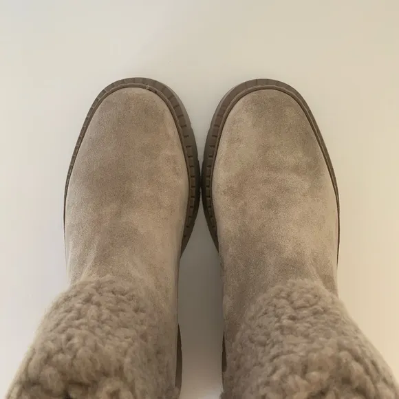 Marc Fisher Vina Light Natural Suede Short Lug Sole Boots Women’s Size 9.5 NWOB