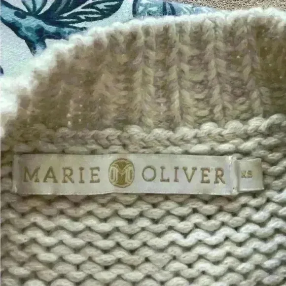 Marie Oliver Sweater XS