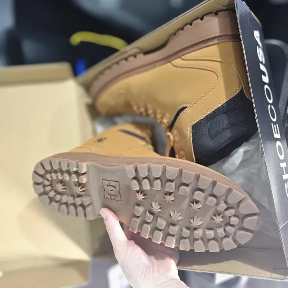 Men's DC Shoes Peary Tr Leather Boots