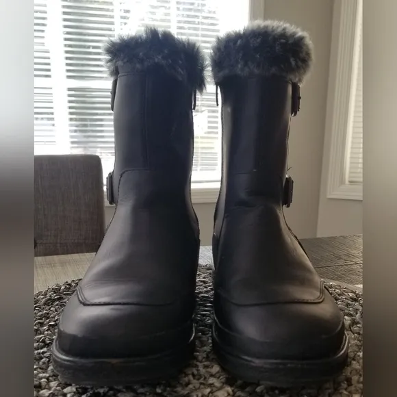 Merrell Artic Grip Black Faux Fur Winter Boots