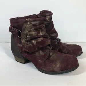 Merrell Shiloh Burgundy Gold Cuff Booties Distressed Boots 9.5