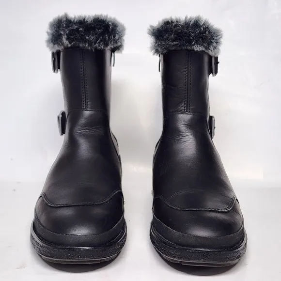 Merrell Tremblant Ezra J95308 Black Faux Fur Boots Women’s Size 8