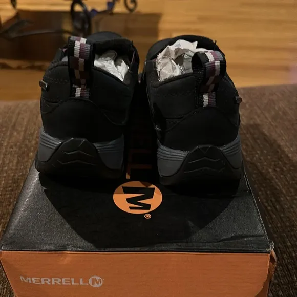 MERRELL women’s ColdPack Ice  Moc Waterproof