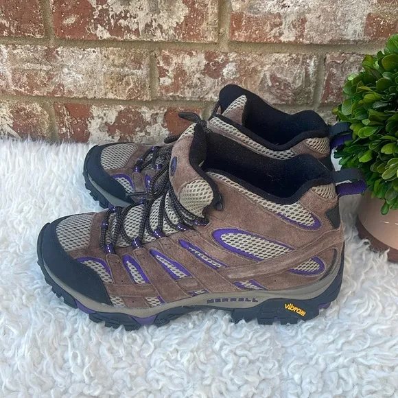 Merrell Women's MOAB 2 VENTILATOR Mid Hiking Bracken Purple Boots Size 11