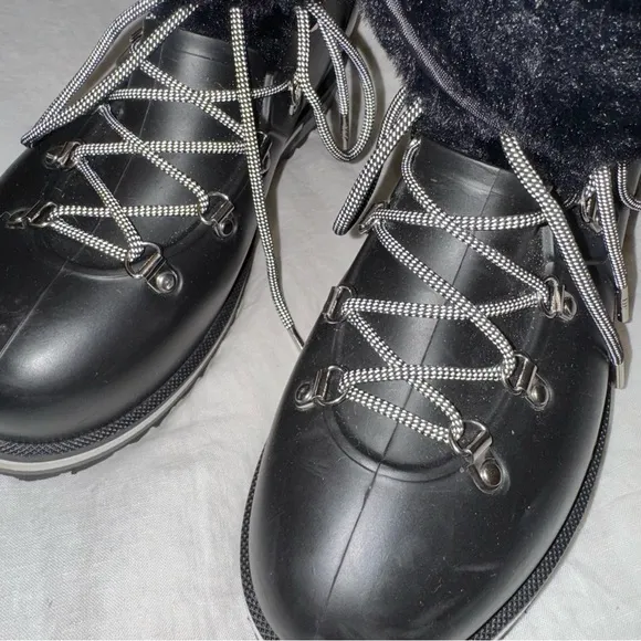 Michael Kors Black Lanis PVC &amp; Faux Fur Rain Boot Sz 9 Reflective Laces