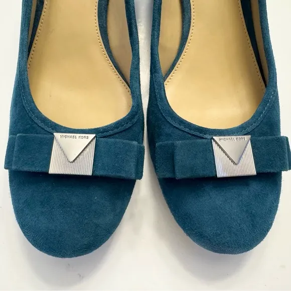 Michael Kors Caroline Suede Leather Teal Blue Mid Block Heels Pumps Shoes Sz 7