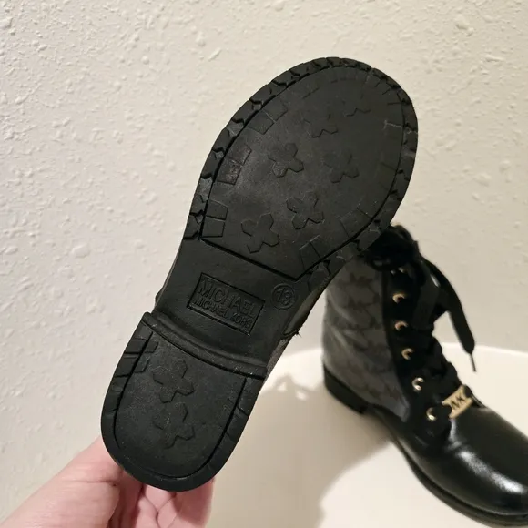 Michael Kors Kids Girls Signature Vegan Leather Black Boots Size 13