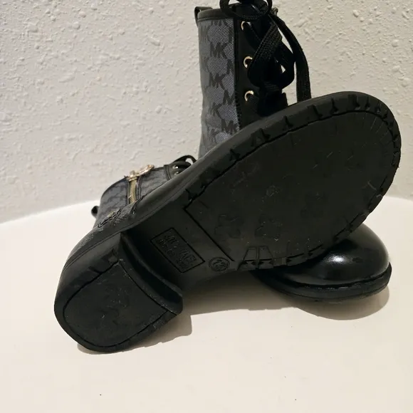 Michael Kors Kids Girls Signature Vegan Leather Black Boots Size 13