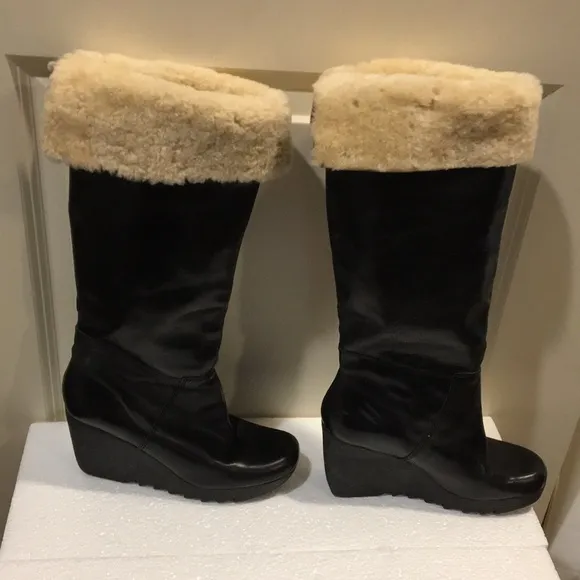 Michael Michael Kors women knee high leather wedge boots faux fur cuff size 7.5