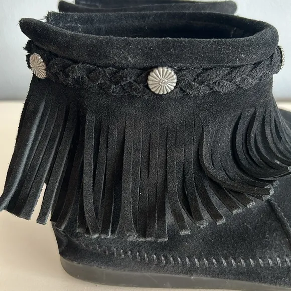 Minnetonka • Black Suede Leather Fringe High Top Back Zip Boots Size 9