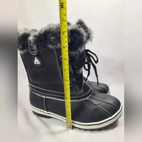 Mishansha Women's Water Resistant Winter resistant boots Size 11 NEW