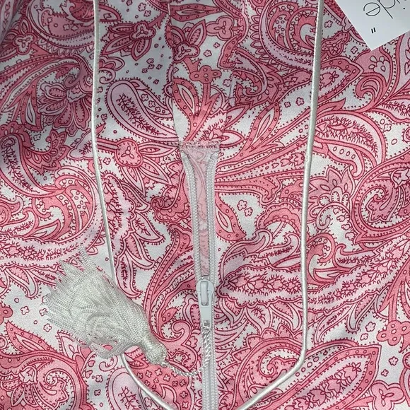 Miss Elaine Bushed Back Satin Short Robe, Paisley