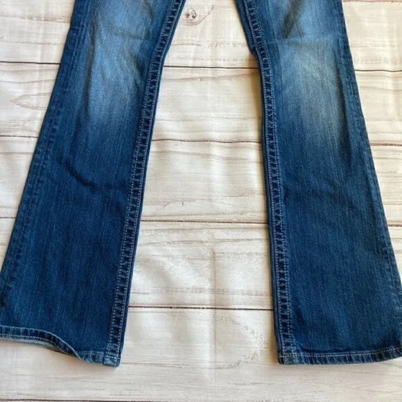 Miss Me Fleur de Lis Boot Jeans Size 28 Tall