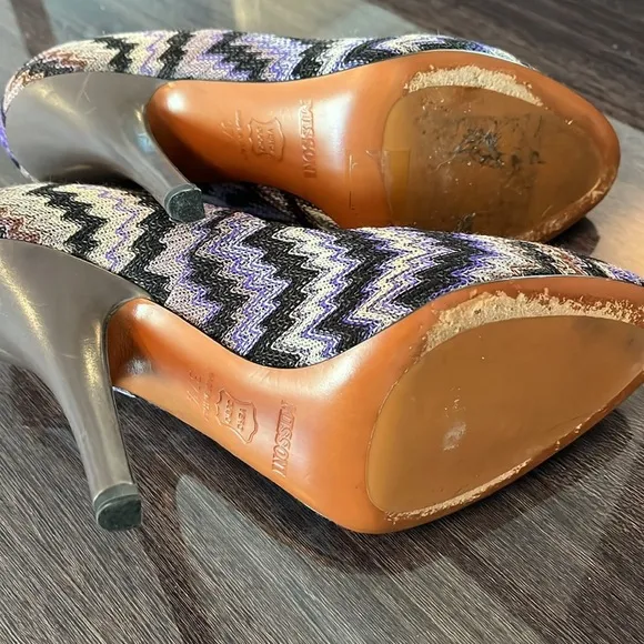 Missoni Women's 37.5 / 7.5 Rashel Signature Chevron Pumps Heels