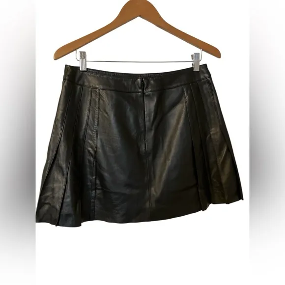 Moda International Genuine Leather Skirt Size 10 Pleated Y2K Biker Goth